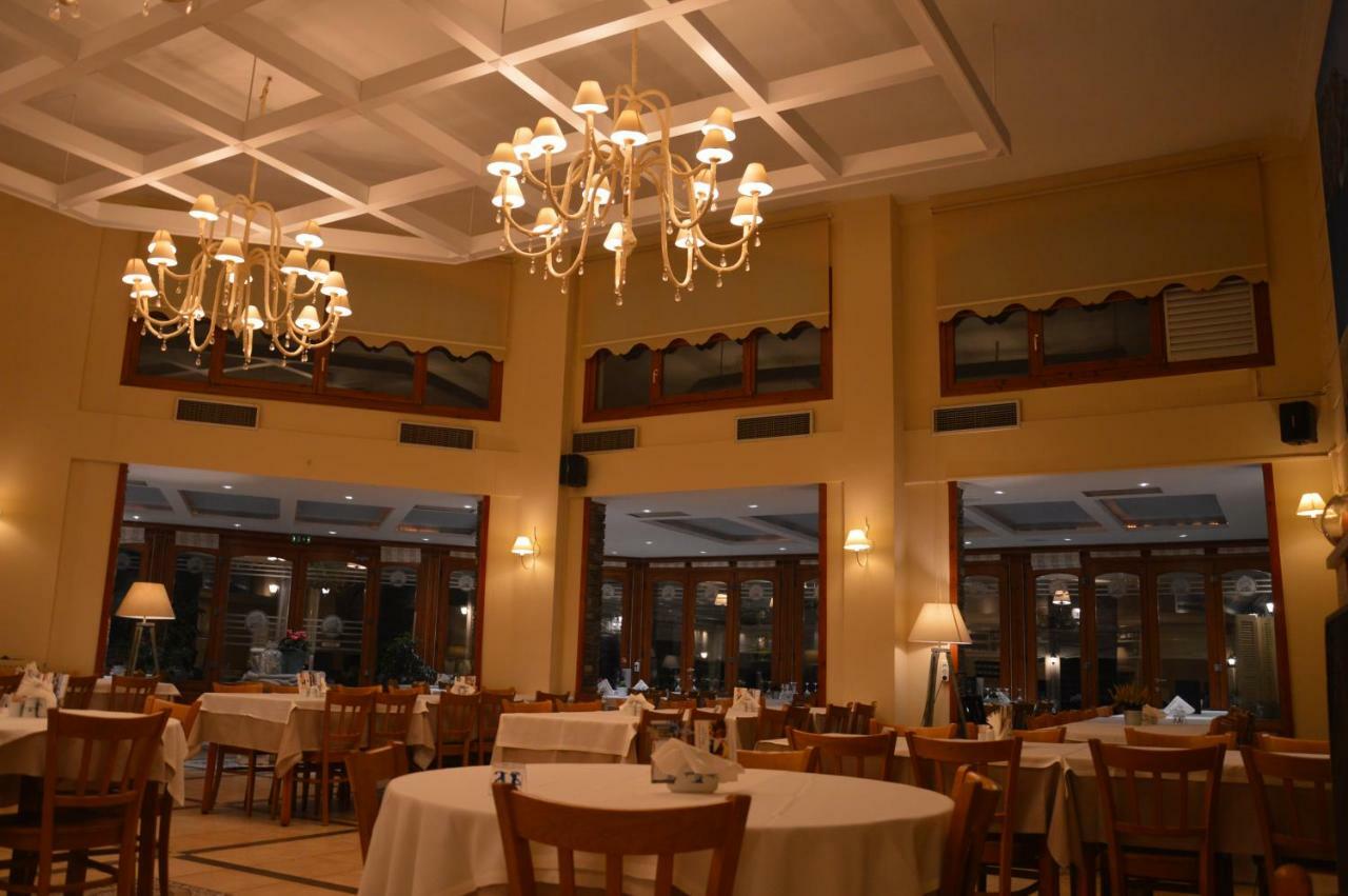 Georgalas Rest Apartments Nea Kallikrateia Bagian luar foto